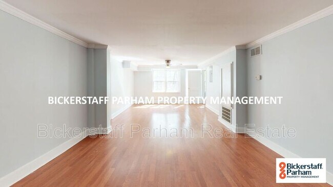 Foto del edificio - 1510 Virginia St