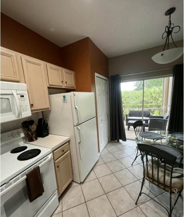 Building Photo - 9898 Perfect Dr