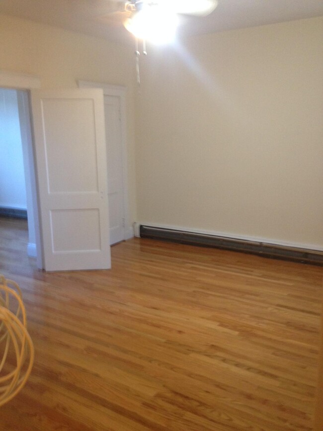 Building Photo - 242 S Huntington Ave