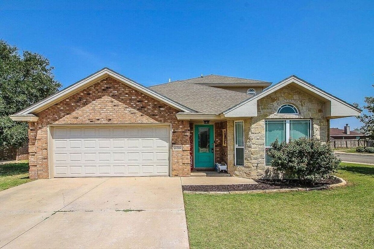 Primary Photo - Beautiful 5 bedroom in Cooper ISD