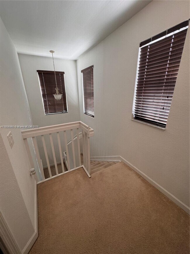 Foto del edificio - 9343 SW 227th St