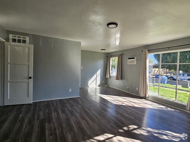 Building Photo - 8775 Tilden Ave