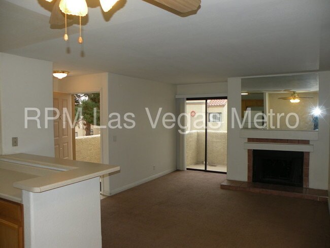 Building Photo - 2971 Juniper Hills Blvd