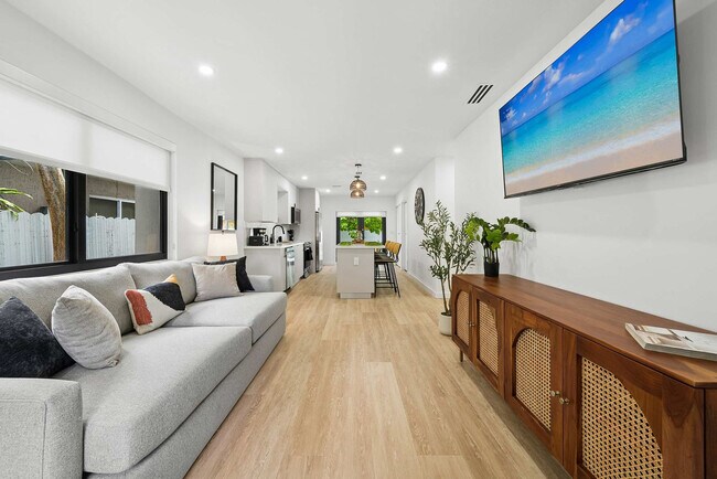 Foto del edificio - 3737 Frow Ave