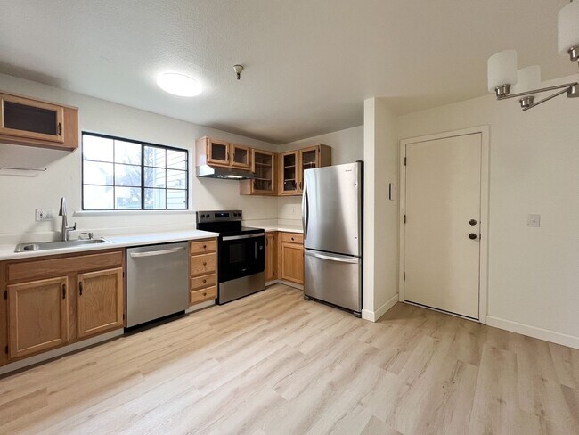 Foto del edificio - Two Bedroom Napa Condo