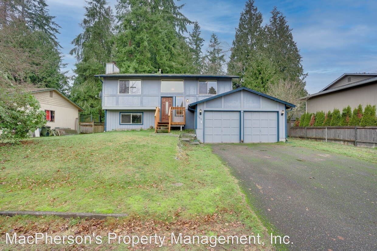 3 br, 1.5 bath House 11612 37th Dr SE House Rental in Everett, WA