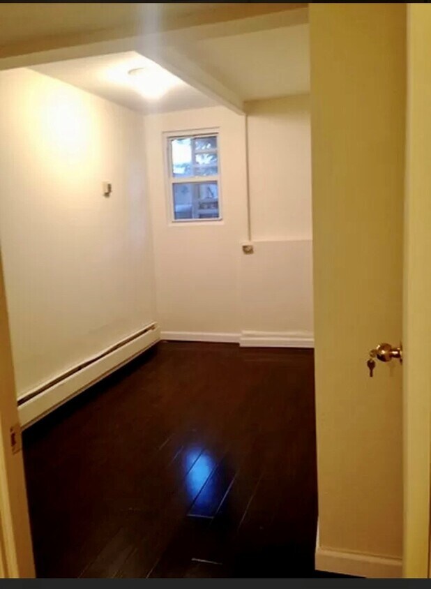 Foto del edificio - 351 7th St