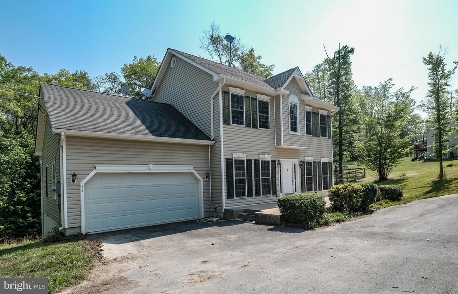 Primary Photo - 54 Apache Court