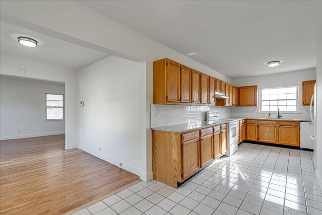 Foto del edificio - 4806 Maryland Dr