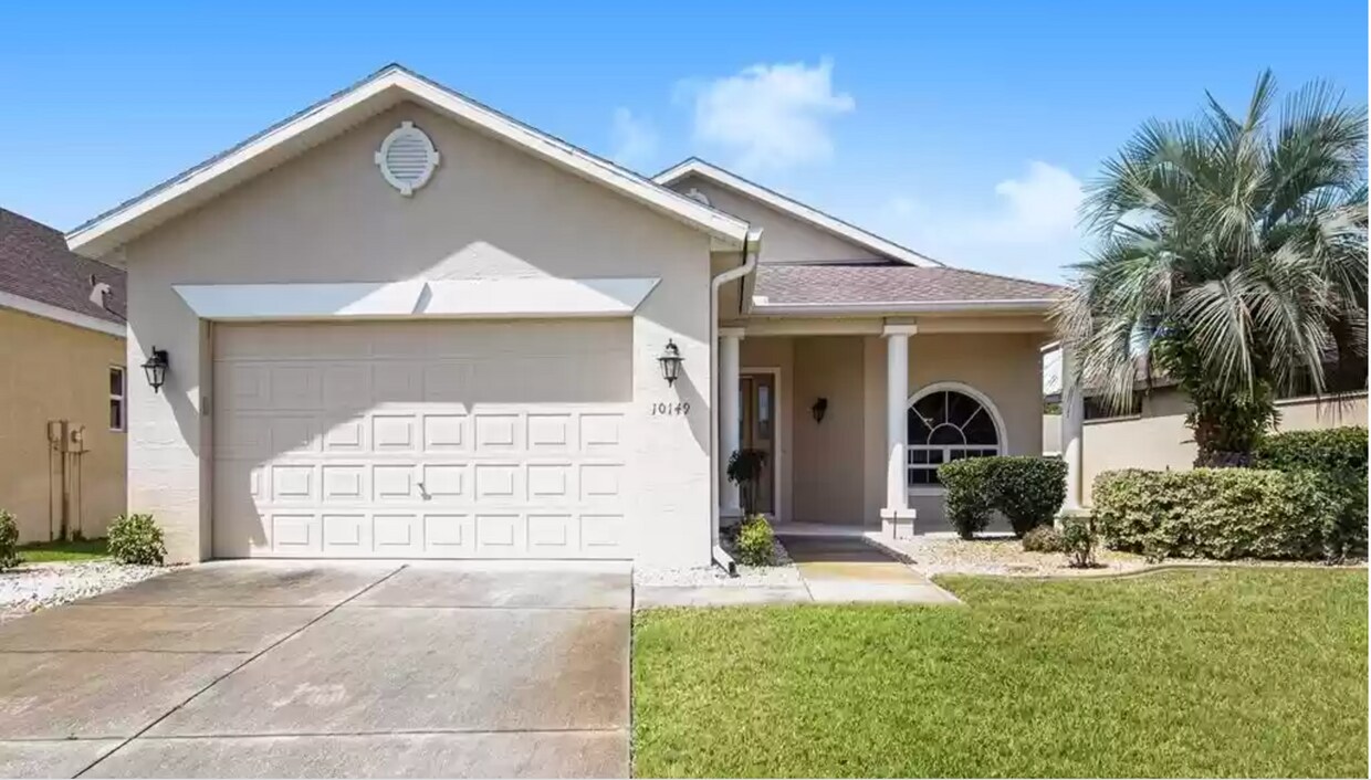 10149 Duffy Cir, Weeki Wachee, FL 34613 House Rental in Weeki Wachee