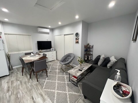 Foto principal - 7755 Jayseel St