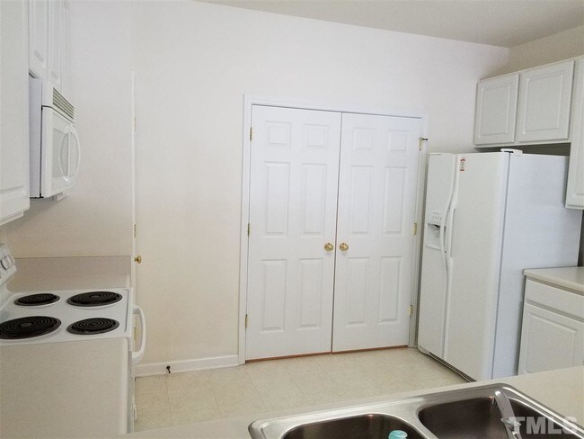 Building Photo - 3312 Kudrow Ln