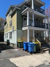 Building Photo - 18 Eastwood Ave