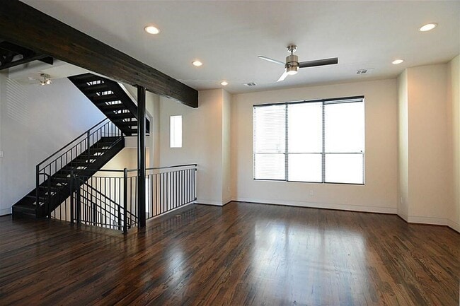 Foto del edificio - 4708 Crawford St