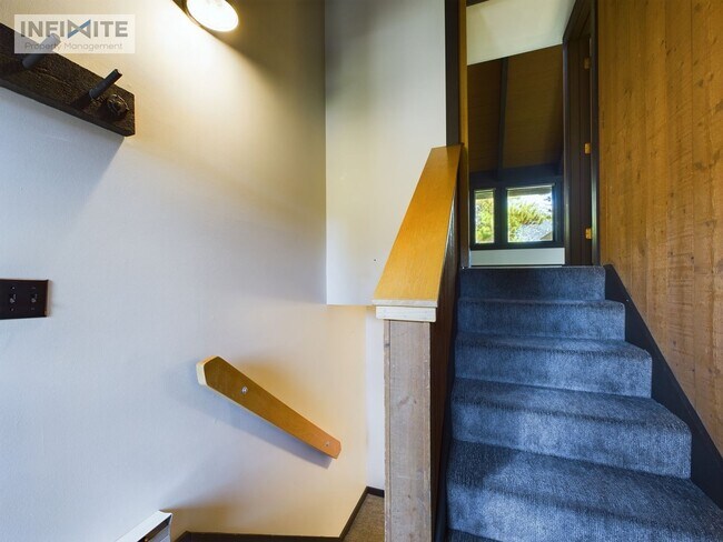 Foto del edificio - Comfortable 2 bedroom and 3 bathroom in Bi...