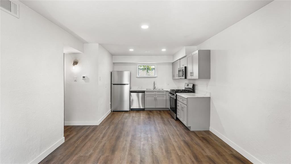 Foto principal - 2819 Berry St