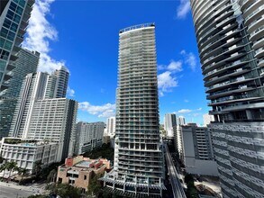 Building Photo - 1050 Brickell Ave