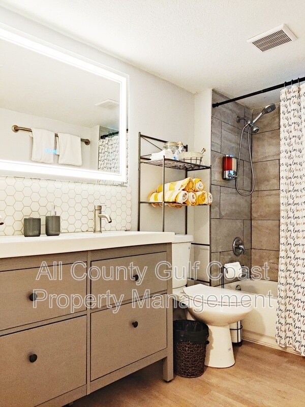 Foto del edificio - 225 Nippino Trail E