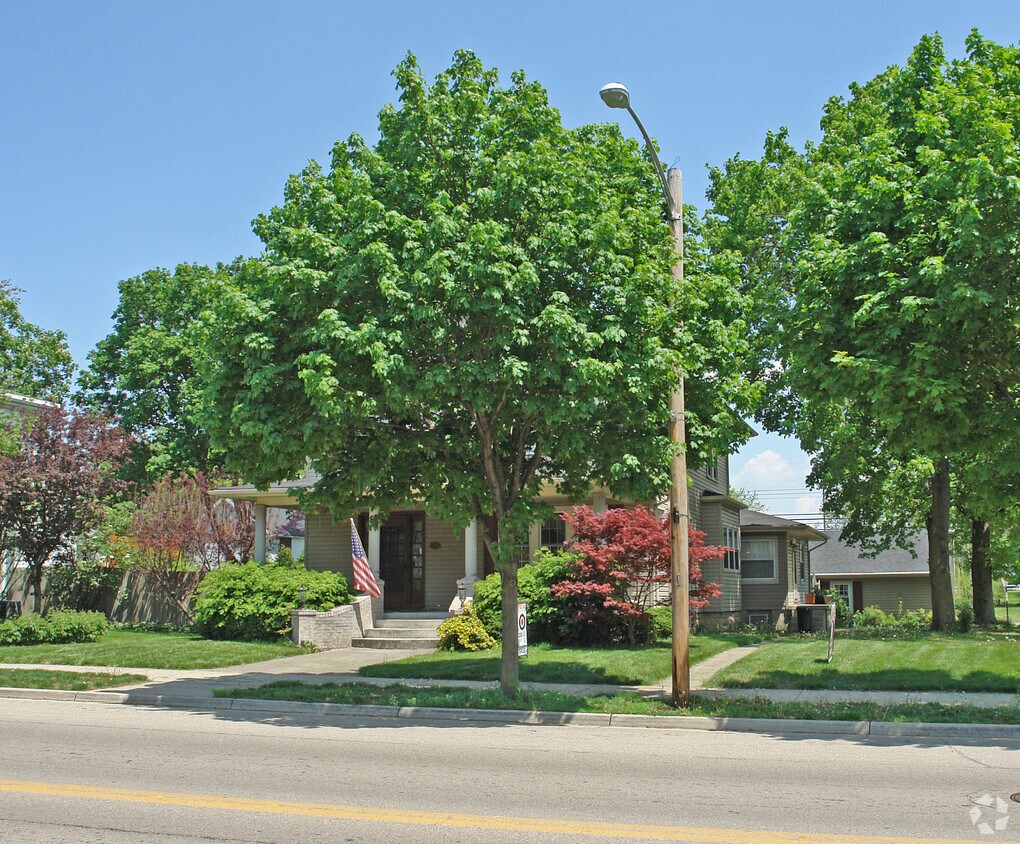 Building Photo - 50 S Chillicothe St