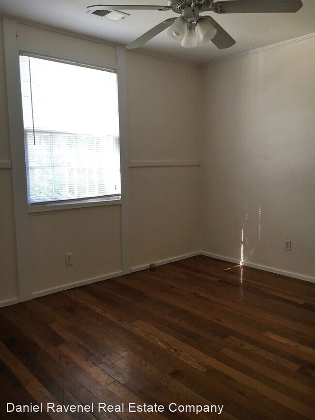 Building Photo - 2 br, 1 bath House - 99 Collingwood Avenue