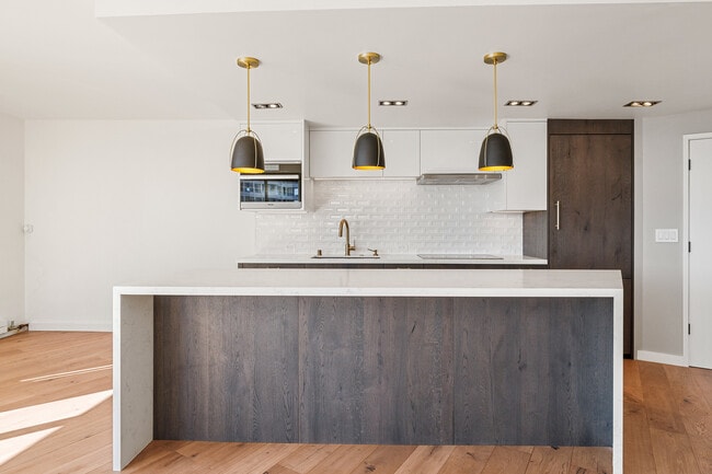 Foto del edificio - 1200 Gough St