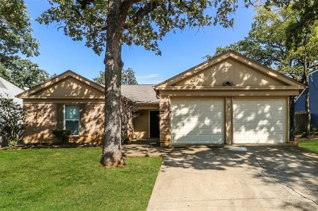 Primary Photo - 1704 Acorn Dr
