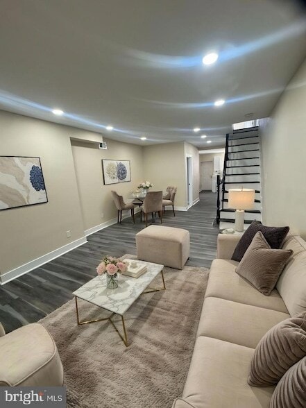 Photo - 459 High St Townhome