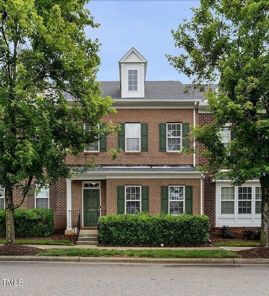 Building Photo - 3646 Olympia Dr