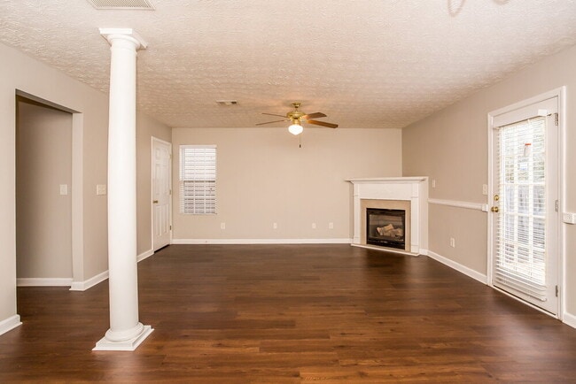 Foto del edificio - 4085 Mission Way