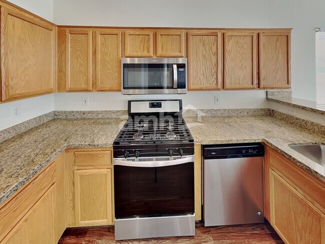 Foto del edificio - 7960 Imperial Treasure St