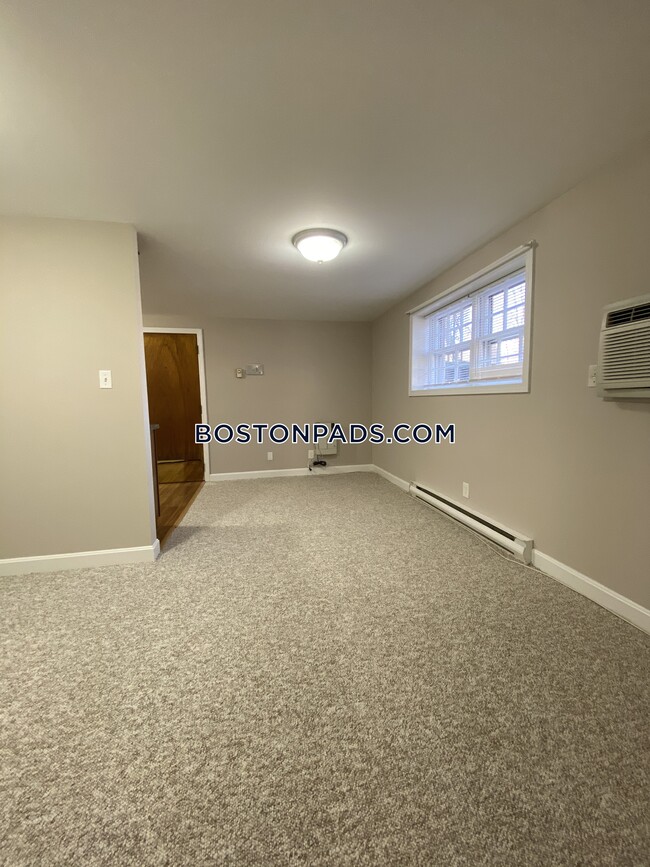 Building Photo - 57 Sylvan St