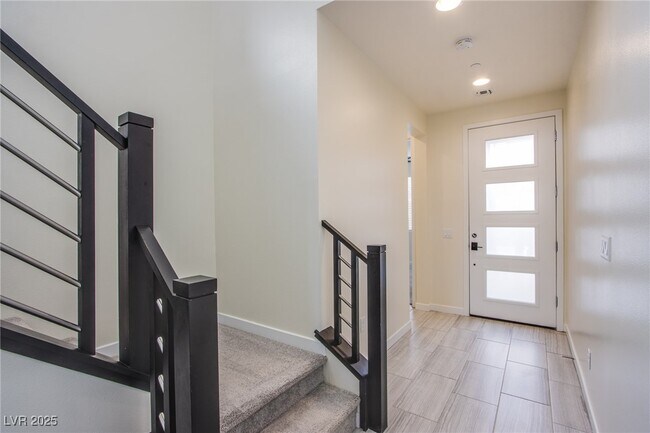 Foto del edificio - 2141 Havensight Ln