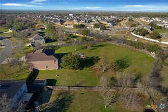 Building Photo - 203 Bella Vista Cir