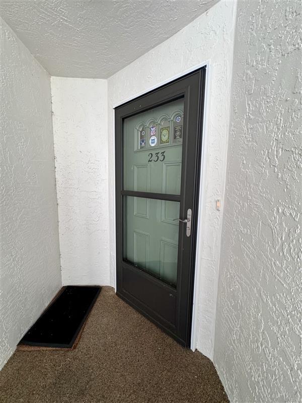 Foto del edificio - 802 Capri Isles Blvd