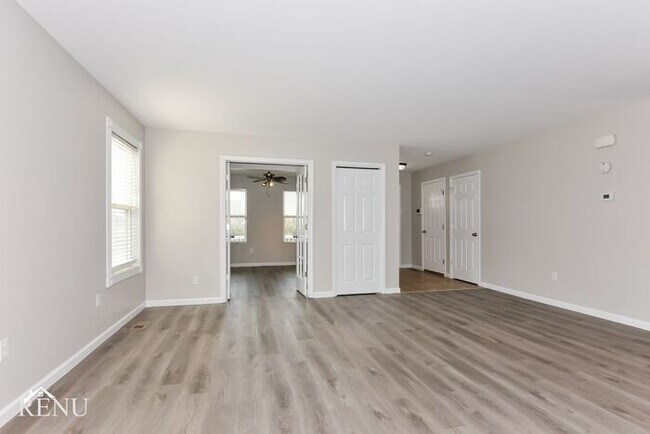 Building Photo - 623 Hunt Run Drive
