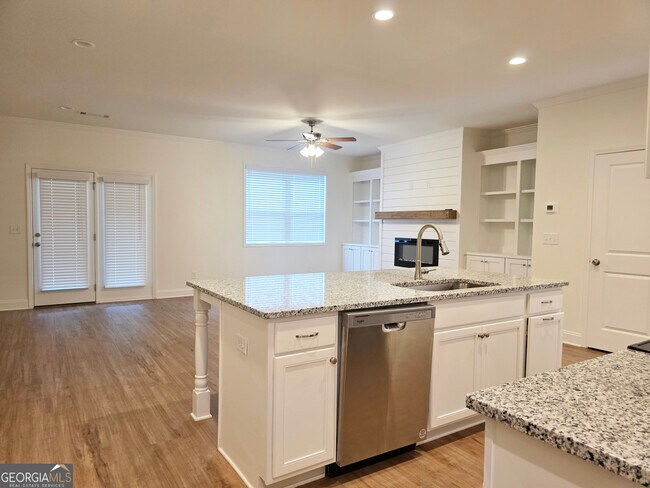 Foto del edificio - 5514 Leyland Dr