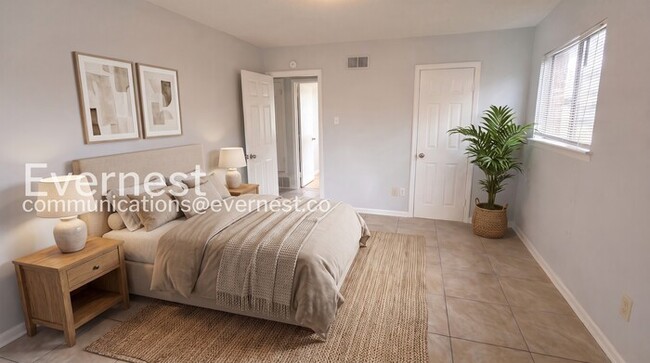 Photo - Spacious 3 Bed, 1.5 Bath Home with Fenced Yard & Carport! / Pet-friendly / Available Now!