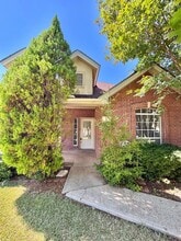 Building Photo - 1 Southridge Dr Building Photo - 1 Southridge Dr