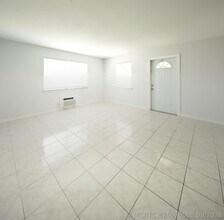 Building Photo - 216 Ocean Breeze
