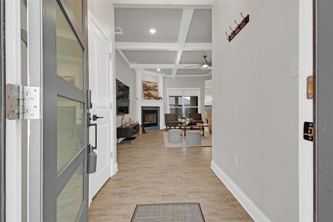 Building Photo - 5404 Black Horse