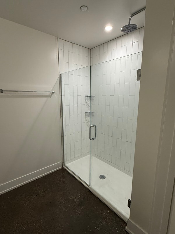 Building Photo - 28 E Adams St