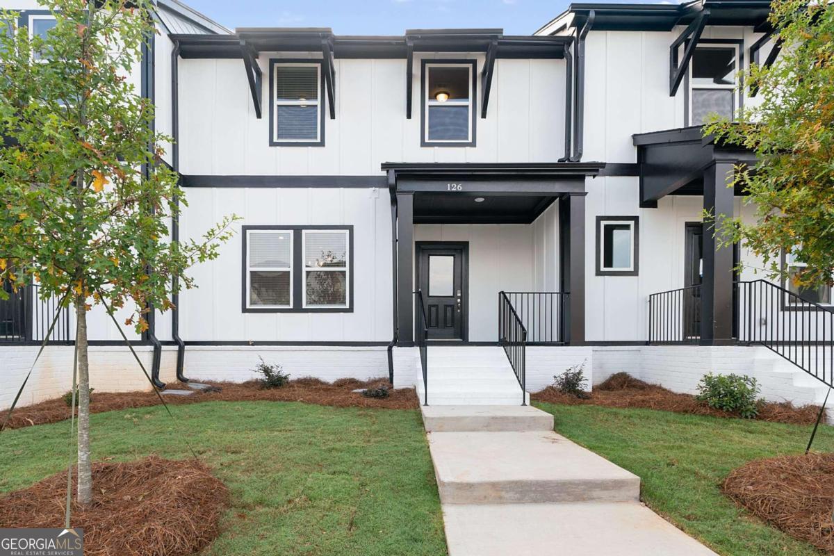 Foto principal - 126 Reagan St
