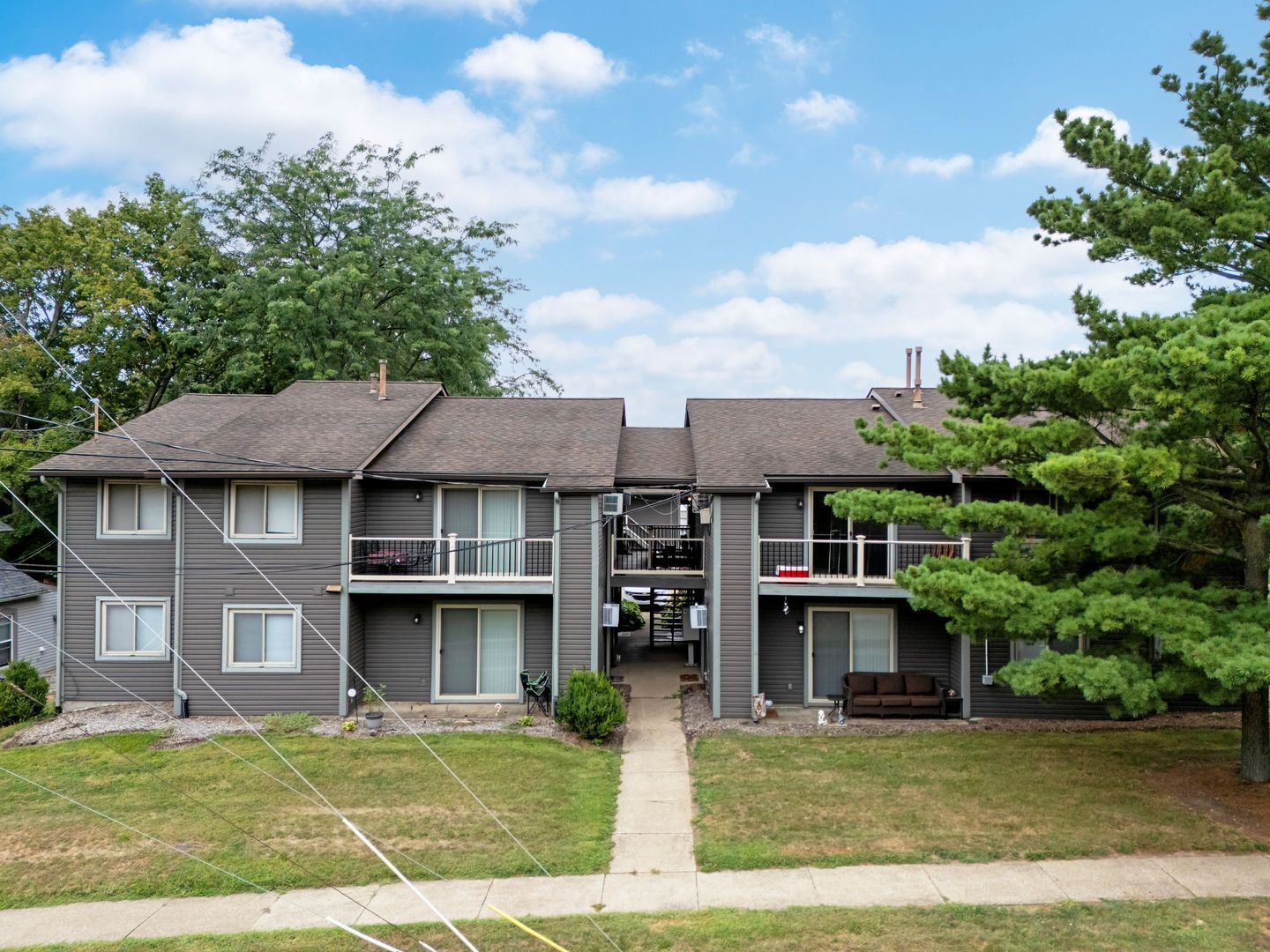 178 S Portage St Doylestown, OH 44230 – photo 2