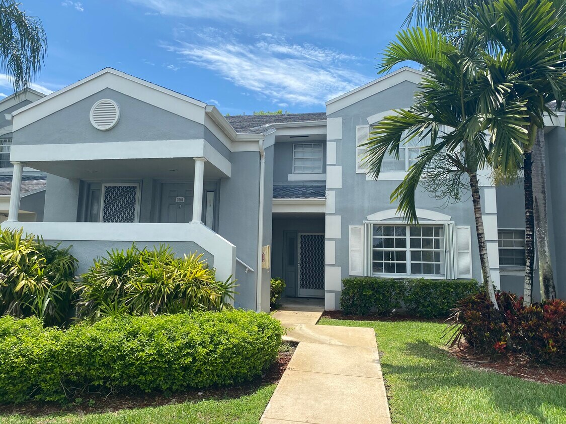 Foto principal - 2003 SE 27th Dr