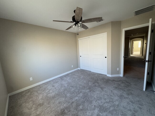 Building Photo - 1784 N 208th Ave
