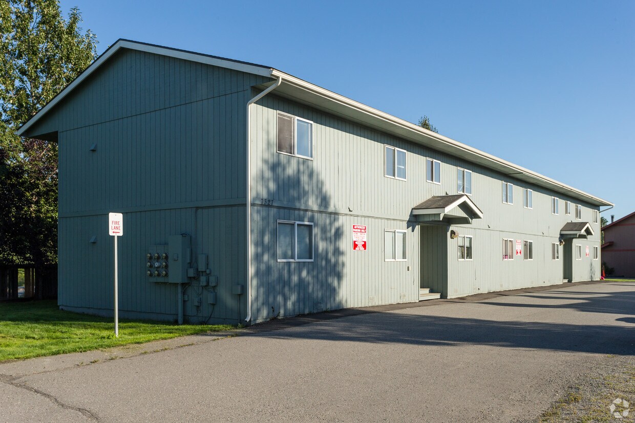 Foto del edificio - 7327 Woburn Cir