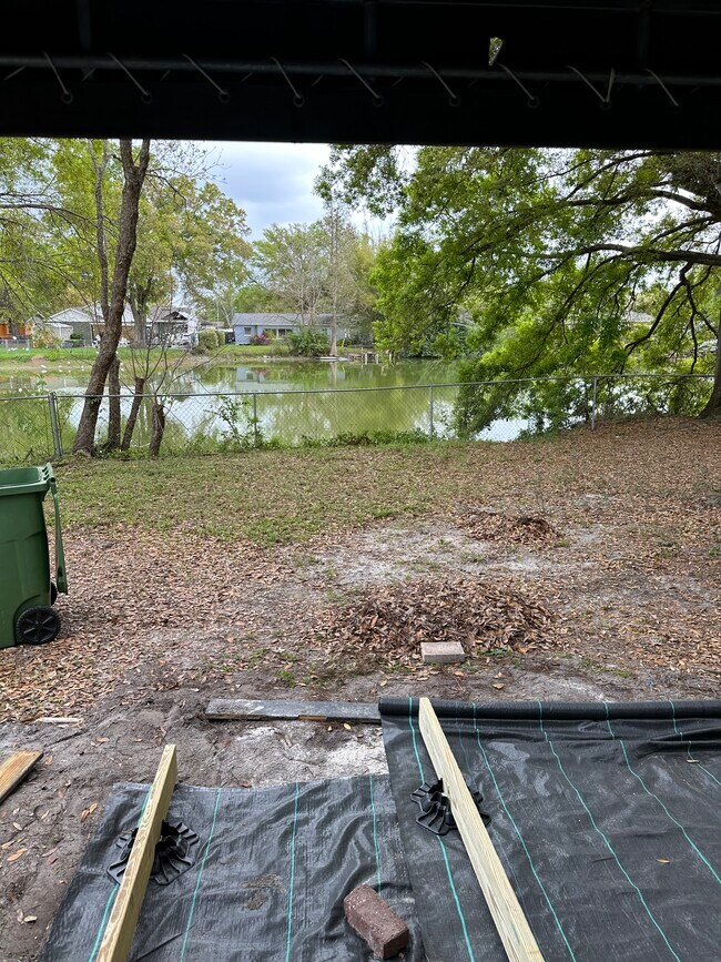 Foto del edificio - 4909 N Darby Ave