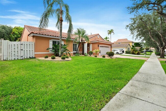 Foto del edificio - 1820 SW 135th Way