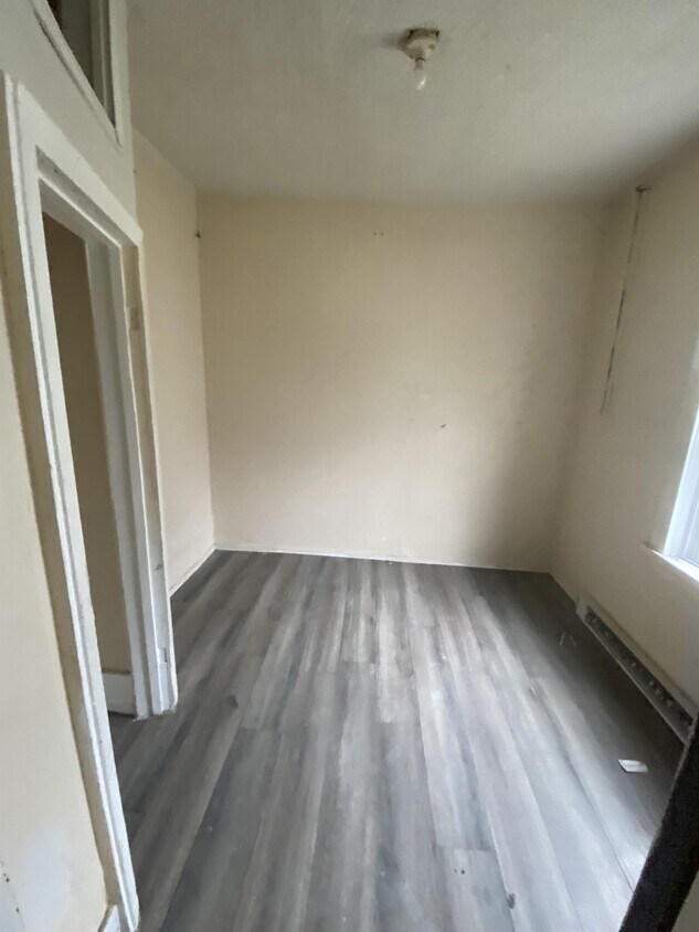 Photo du bâtiment - 283 Andrews St