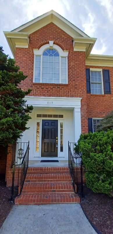 Building Photo - 8115 Anzack Ln